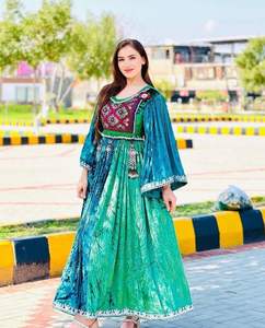 Kuchi เสื้อผ้าผู้หญิงแบบชาวอัฟกานิสถานระบายอากาศได้ดีดีไซน์ตามสั่ง - Product Image 1