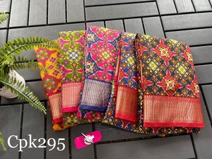 Saris de seda suave Tusser con todo Patola Digital impreso con borde Zari - Product Image 3