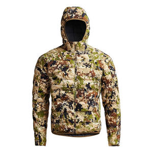 Chaqueta de caza impermeable resistente con tela de camuflaje transpirable y ajuste ajustable para aventuras de campo de alto rendimiento - Product Image 1