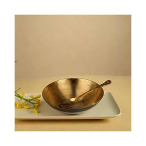 Bol à glace en métal de forme simple pour servir les desserts dans les restaurants et les cafés - Product Image 1