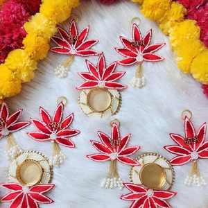 Shubh-Labh Diwali tradicional y decoración de boda india Mandir de luz en T colgante hecho a mano para inauguración de la casa y Ceremonia de Haldi - Product Image 1