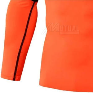 Meilleure vente Design personnalisé Rash Guard à manches longues pour adultes Haut respirant à prix compétitif - Product Image 4