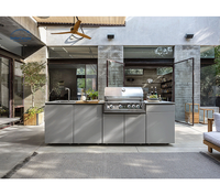 Ensemble de meubles de cuisine extérieure modulaire moderne 2025 en acier inoxydable avec portes vitrées, résistant à l'eau et au feu, avec évier et robinet pour salle à manger