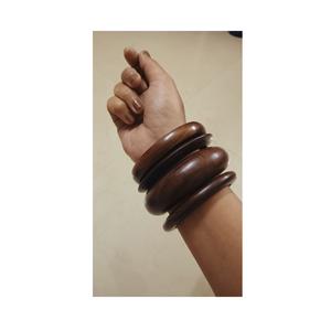 Ensemble de bracelets en bois imperméables de qualité supérieure avec couleurs personnalisées, design traditionnel sophistiqué pour cadeaux d'affaires et distribution mondiale - Product Image 3