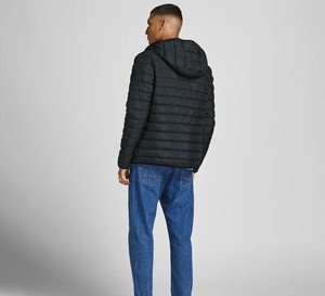 Chaqueta de Invierno para Hombre con Capucha, Tejido de Lona, Logotipo Frontal, Transpirable, de Secado Rápido, Relleno de Fibra de Poliéster de Alta Calidad - Product Image 2