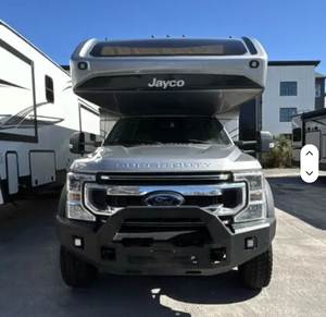 DESCUENTO: RV camper Jayco Seneca XT 32U Super Duty 2023-2024 usado, como nuevo, con puerta de acero. - Product Image 1