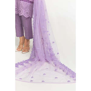 Ensemble de costume 3 pièces pour femme en jacquard violet brodé - Product Image 2