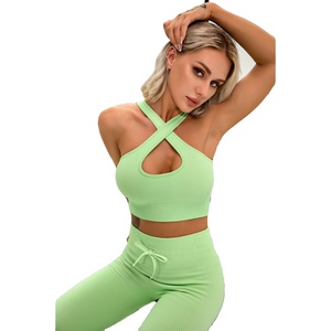 Ensemble de vêtements de yoga pour femmes personnalisé en 2 pièces, côtelé, respirant, extensible, tenue de sport pour la salle de sport, leggings de yoga sans couture à taille haute, soutien-gorge de sport - Product Image 1