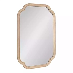 Cadre de miroir mural en bois avec des motifs artisanaux complexes parfaits pour les styles de maison éclectiques et bohèmes - Product Image 4