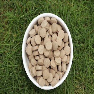 Tabletas de Noni para la salud tropical directamente de granjas exuberantes Llenas de ricos fitonutrientes Puro potente Una tradición en la que puede confiar - Product Image 3