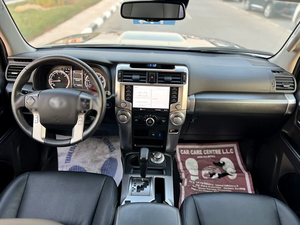 Sedán Mediano Usado 4x4 Automático Gasolina Lujo 5 Puertas Volante a la Izquierda Asientos de Cuero R17 Todoterreno Fabricado en China/EE. UU. para Exportación - Product Image 4