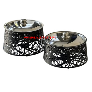 Calentador de alimentos de Metal decorativo Juego de dos vajilla Cazuela de diseñador hecha a mano Olla de metal de lujo con estilo clásico - Product Image 1