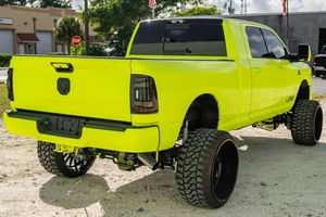 RAM 2500 LARAMIE SPORT MEGA CAB 4X4 6.7 LITRES CUMMINS TURBODIESEL 4WD 2023 EXTREMEMENT PROPRE, PRÊT À LIVRER - Product Image 2