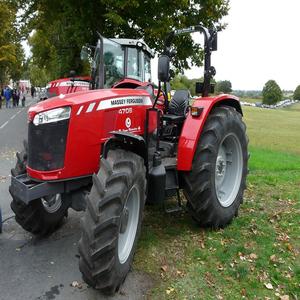 Tracteur Massey Ferguson 4708 à usage intensif en stock pour une expédition immédiate, une livraison rapide et une qualité supérieure au prix de gros - Product Image 1