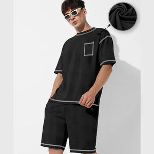 Camiseta de mezcla personalizada para hombre y pantalones cortos con estampado reflectante, conjunto de 2 piezas esenciales de verano con logotipo de media manga incluido - Product Image 6