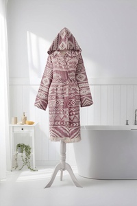 Albornoz Turco Aztec, Color Rosa Empolvado, con Capucha, 100% Algodón - Product Image 4