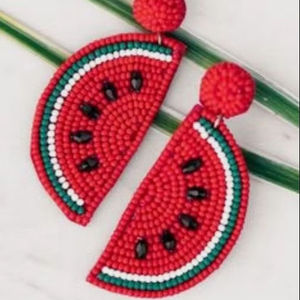 Boucles d'oreilles pendantes en perles de conception artisanale de qualité supérieure, bijoux tendance et mignons pour femmes, style unique et affirmé - Product Image 3