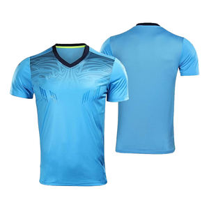 Camisetas de fútbol de invierno uniformes de secado rápido transpirable 100% tela de poliéster conjunto de entrenamiento personalizable para club de fútbol OEM - Product Image 2