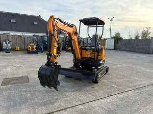 สำหรับรถขุดตีนตะขาบ MIVA VA30 รุ่น 2.2 ตัน - Product Image 6