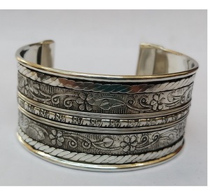 Fashionable Copper Magnetic Therapy Cuff <b>Bracelet</b> with Unique Patterns Health-Beneficial <b>Bracelet</b> for Men and <b>Women</b> - Product Image 5