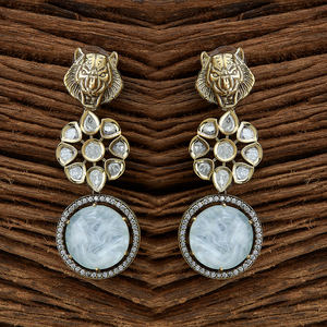 ต่างหูคลาสสิก Kundan ประดิษฐ์แฮนด์เมดพร้อมการชุบวิกตอเรียมีจําหน่ายในราคาสมเหตุสมผล - Product Image 2