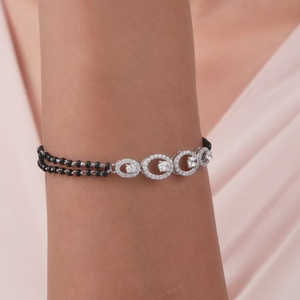 Elegante Mangalsutra de Plata de Ley 925 con Diamantes, Brazalete Étnico Hecho a Mano por Diseñadores, para Mujer, Uso Diario, Boda - Product Image 1