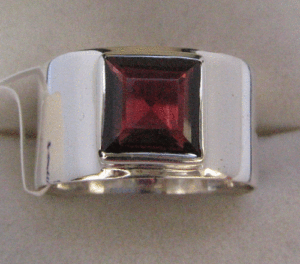 Shah Gems Women's Natural <b>Garnet</b> <b>Ring</b> in 925 Sterling <b>Silver</b> Rhodium Plated Fine Jewelry with Statement Style for Everyday Wear - Product Image 1