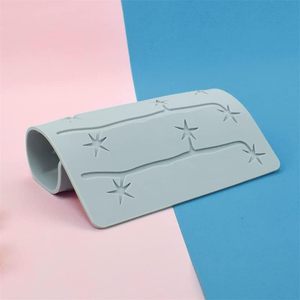 5 cavités tiges de tomate en forme de moule de cuisson chocolat pour bricolage cuisson bonbons gelée Silicone pâte <span class=keywords><strong>à</strong></span> <span class=keywords><strong>sucre</strong></span> Fondant gâteau décoration - Product Image 4