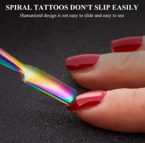 Empujador de Cutículas de Doble Cara de Alta Calidad en Negro para el Cuidado de las Uñas, Manicura, Pedicura con Función de Limpieza de Cutículas - Product Image 3