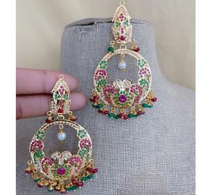 ต่างหูแบบดั้งเดิม ดีไซน์หรูหรา คุณภาพเยี่ยม ชุบทอง สวยงามโดดเด่น สไตล์จัดดาอู เหมาะสำหรับงานแต่งงาน คอลเลคชั่นสำหรับผู้หญิงและเด็กผู้หญิง - Product Image 1