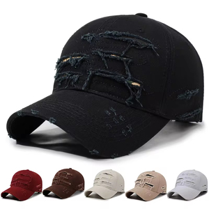 Casquette de baseball vintage déchirée avec broderie, visière anti-UV, unisexe, quatre saisons, décontractée, respirante, imperméable, en satin, pour hommes et femmes - Product Image 4