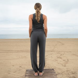 Pantalons de jogging en molleton français pour femmes, 100% coton biologique de luxe, pré-rétréci, certifié GOTS, coupe ajustée décontractée, doux et de qualité supérieure - Product Image 4