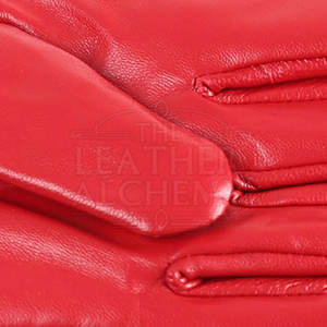Guantes de Vestir de Cuero de Alta Calidad con Material Suave y Liso para un Ajuste Cómodo de las Manos y una Apariencia Elegante - Product Image 5