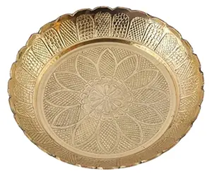 手工黄铜Puja Thali，花卉浮雕设计，用于家庭和办公室装饰