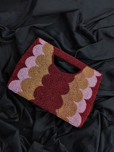 Bolso de Mano Ecológico de Lujo con Cuentas Rojas y Doradas Bordadas, Correa Única Abierta para Navidad, Pascua, Halloween, Cumpleaños, Día de San Valentín - Product Image 3