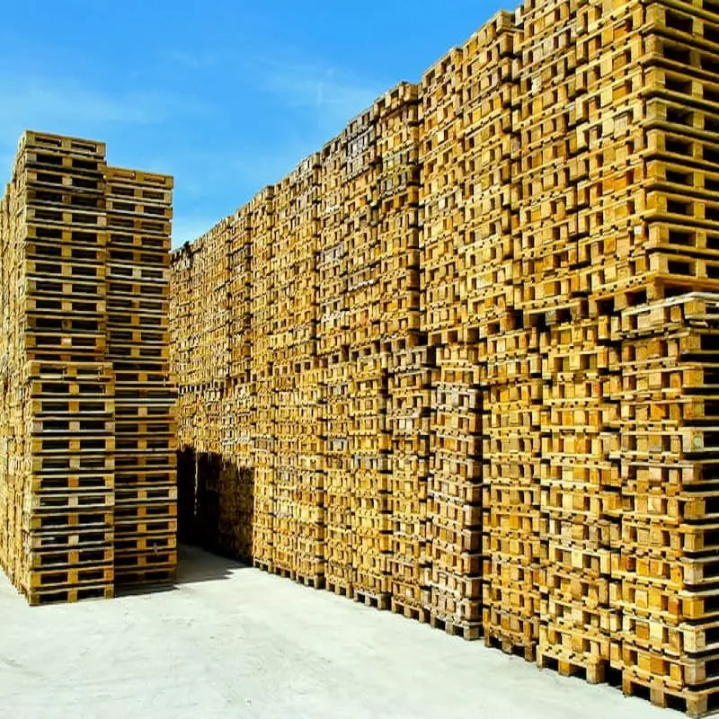 Vente rapide palettes en bois massif avec livraison gratuite prêt à la vente/palette en bois massif bon marché pour la logistique d'emballage