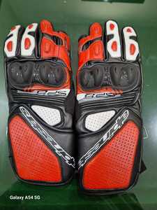 Gants de moto protégés rouge et noir Personnaliser les gants de course en cuir de vachette Racing Prix compétitif Gants de moto - Product Image 3