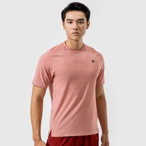 เสื้อยืดกีฬาลำลองทรงสลิมฟิตของผู้ชาย - Product Image 2