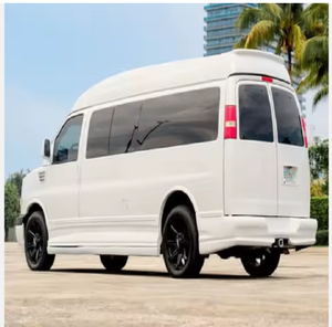 LISTA para ENVIAR, Camioneta de Conversión GMC Savana G2500 Explorer 2015, Volante a la Izquierda, Asientos de Cuero, Cámara Trasera, Techo Corredizo, Pantalla Táctil - Product Image 6