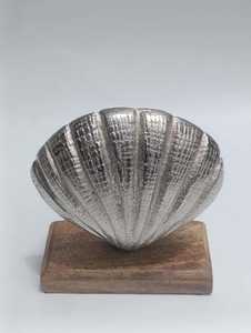 Sculpture moderne en coquillage argenté sur socle en bois Accent de table décoratif pour la maison, le bureau et le salon. - Product Image 6