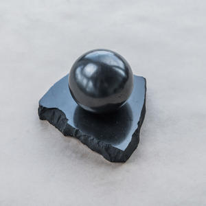 Pequeño soporte de shungita para una esfera o un huevo de 1.2-2 pulgadas (30-50 mm) - Product Image 4