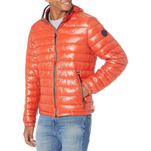 Veste d'hiver matelassée personnalisée de haute qualité, unisexe, col à capuche, coupe régulière, réversible, imperméable, service OEM, devant - Product Image 1