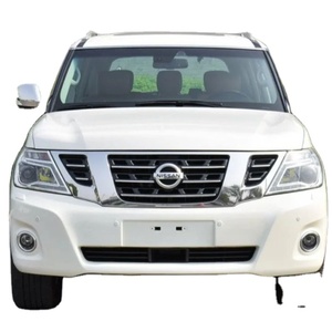 Nissan Patrol V8 City LE 2021-2022 d'occasion, berline essence, transmission intégrale, sièges en cuir, intérieur foncé, pneus R18, boîte automatique, toit ouvrant panoramique, caméra de recul 360° - Product Image 1