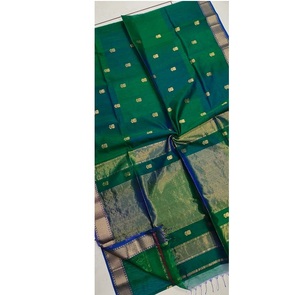 ผ้าส่าหรีงานทอมือ LoomIndia ดีไซน์เนอร์ Maheshwari Lotus Buta ผ้าฝ้ายผสมไหมอินเดียเนื้อนุ่ม สำหรับงานเทศกาลและงานเลี้ยงสำหรับผู้หญิง - Product Image 2