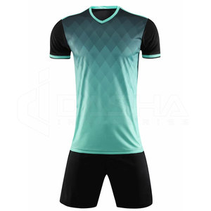 Uniforme de Fútbol Personalizado de Alta Calidad, Transpirable y de Secado Rápido, 100% Poliéster, Nuevo Diseño, Conjunto de Camiseta y Pantalones Cortos, OEM al por Mayor - Product Image 1
