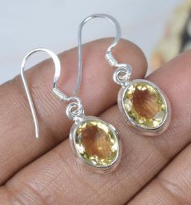 ต่างหูทรงหยดน้ำรูปไข่ ทำมือ ดีไซน์ทันสมัย ประดับพลอยซิทรินธรรมชาติ เงินแท้ 925  ของขวัญประจำเดือนกุมภาพันธ์สำหรับผู้หญิง - Product Image 2