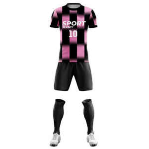 Ensemble de maillots de football à sublimation au design personnalisé 100% polyester extensible et respirant toutes saisons - Product Image 1