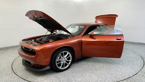 CLEAN 2022 D-o-d-g-e Chall_en_ger GT AWD - Product Image 4