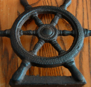 Volant de bateau nautique artisanal de qualité supérieure, finition patine antique, 6 1/2 pouces, décoration haut de gamme - Product Image 1