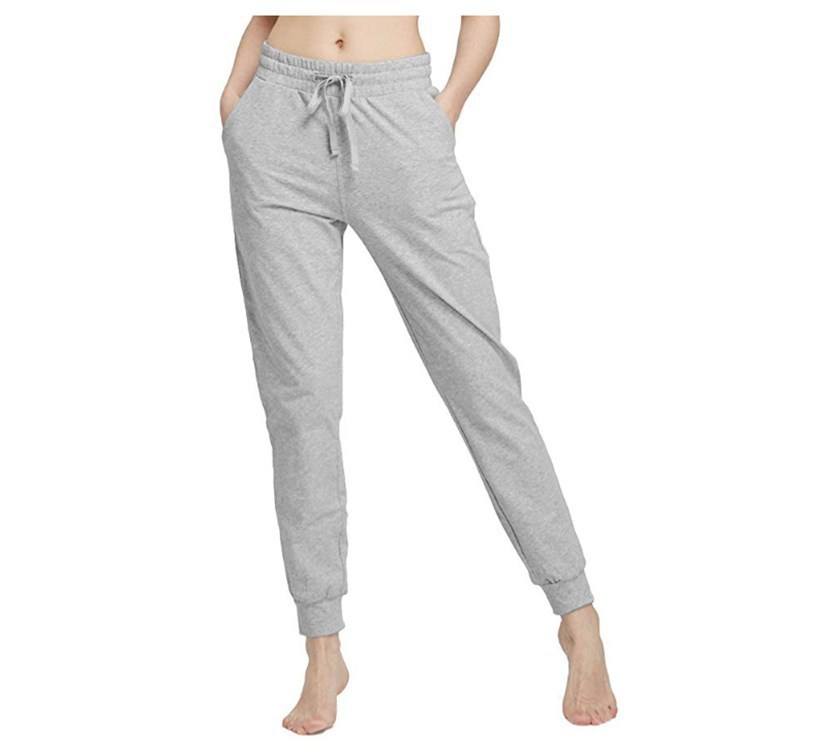 สีเทาอ่อน